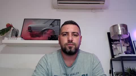 Snapshot of sexyyturkk chatting on December 4, 4:26 am Arda online show from December 4, 4:26 am