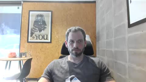 Snapshot of shad0w_hunter chatting on February 21, 6:15 pm shad0w_hunter online show from February 21, 6:15 pm