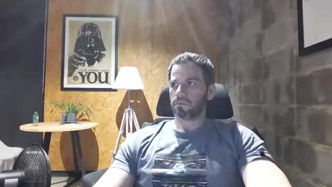 Snapshot of shad0w_hunter chatting on December 13, 11:06 pm shad0w_hunter online show from December 13, 11:06 pm