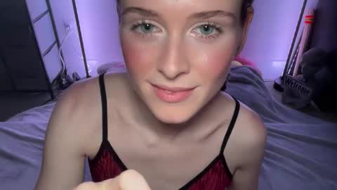 shadebabe online show from November 28, 8:43 am