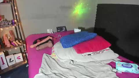 shadia online show from October 21, 2:49 am