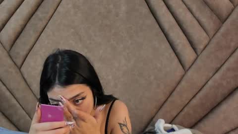 shadow_hill online show from October 7, 4:08 am