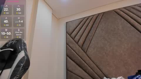 shadow_hill online show from October 20, 4:28 am