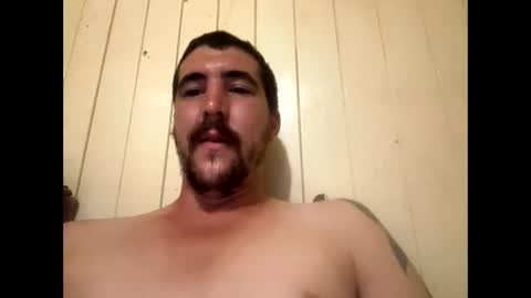 Snapshot of shaggydog774112 chatting on December 7, 1:35 pm shaggydog774112 online show from December 7, 1:35 pm