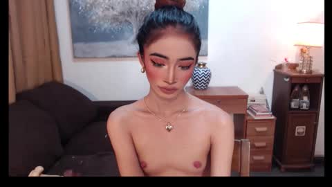 shaina online show from December 3, 9:15 pm