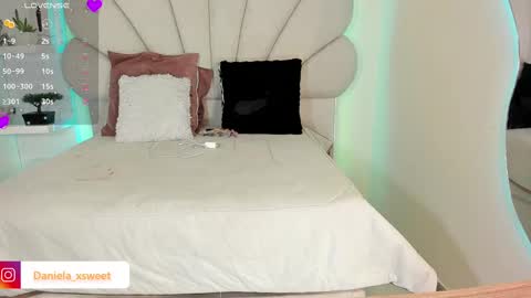 shairytovar online show from October 12, 7:12 am