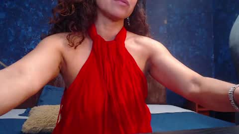 shakira_0 online show from July 31, 10:11 pm