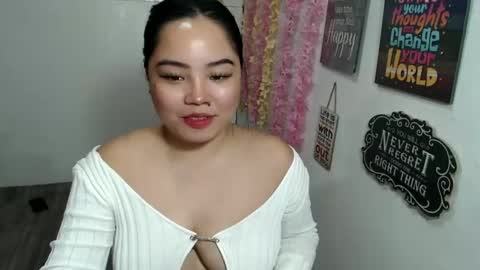 Snapshot of shamcysupsup chatting on February 15, 10:31 pm Shamcy online show from February 15, 10:31 pm