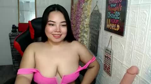Snapshot of shamcysupsup chatting on March 9, 6:43 pm Shamcy online show from March 9, 6:43 pm