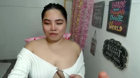 Snapshot of shamcysupsup chatting on March 1, 2:34 pm Shamcy online show from March 1, 2:34 pm