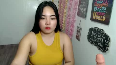 Snapshot of shamcysupsup chatting on February 16, 11:16 am Shamcy online show from February 16, 11:16 am