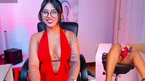 Snapshot of shanabellucy chatting on September 16, 8:01 pm onlyfans shanabellucy online show from September 16, 8:01 pm