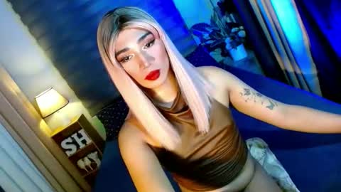 MISS SHANE online show from December 1, 10:08 pm