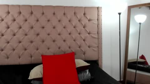Snapshot of shanellblack chatting on February 27, 2:54 pm ShanellBlack online show from February 27, 2:54 pm