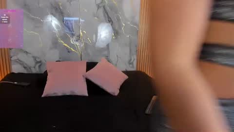 Snapshot of shanellblack chatting on March 2, 12:01 pm ShanellBlack online show from March 2, 12:01 pm
