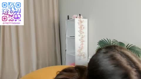 me name is Mia online show from March 2, 7:09 pm