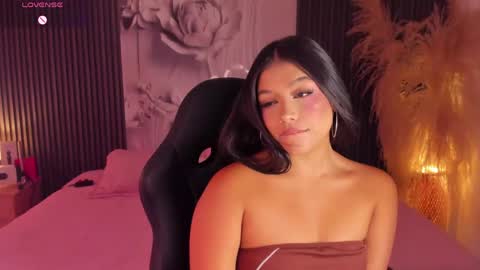 ShaniaDaniels online show from June 1, 9:49 pm
