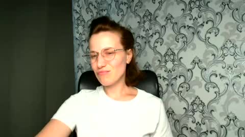 Shannen online show from June 15, 11:24 am