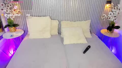 SHANON online show from October 17, 7:40 pm