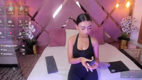 Snapshot of shanonclark chatting on March 12, 1:58 am SHANON online show from March 12, 1:58 am