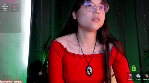 Snapshot of shantalcerezo chatting on February 19, 7:37 pm Cat-FOLLOWME and we talk IGshantal cerezo online show from February 19, 7:37 pm