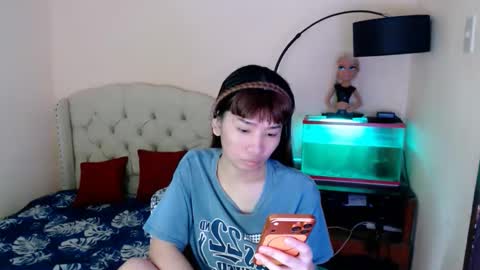 SHANTA FOX  s online show from February 20, 6:26 am