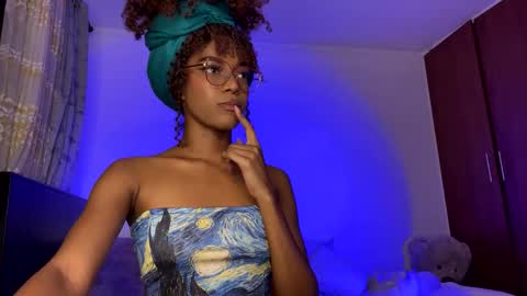 shantalwilliams online show from February 4, 4:48 am
