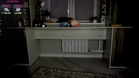 Ivy online show from November 21, 1:36 am