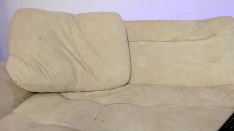 Hi fiends ---- I usually start online from Monday to Friday from 1000 am Saturdays and Sundays at 600 am Colombia time online show from September 27, 6:27 pm