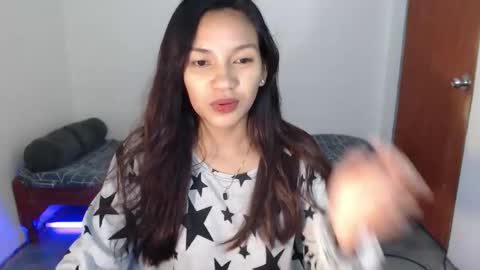 sharminex online show from May 15, 3:41 pm