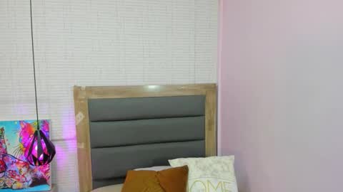 M A G N O  online show from October 20, 1:38 pm