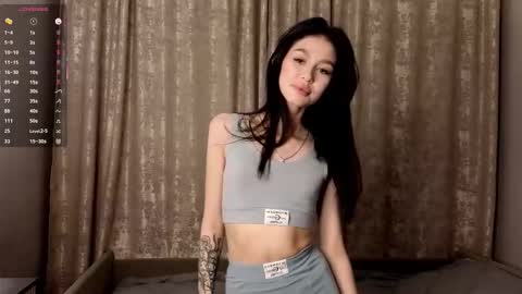 Lily online show from October 18, 6:34 pm