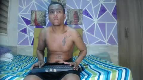 sharonx_morex online show from April 19, 5:41 am