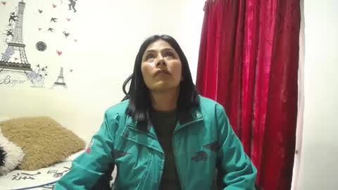 Snapshot of sharoon__cherry_ chatting on March 6, 6:59 pm sharon online show from March 6, 6:59 pm