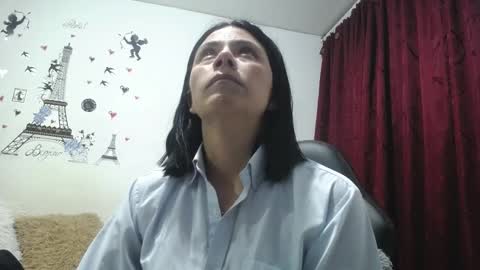 Snapshot of sharoon__cherry_ chatting on March 12, 10:05 am sharon online show from March 12, 10:05 am