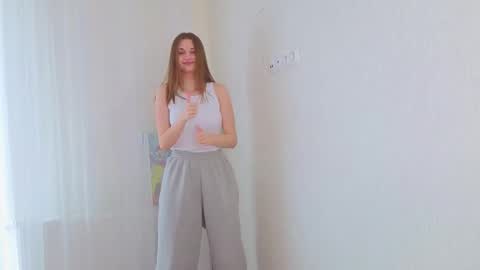 Miroslava online show from October 5, 9:18 am