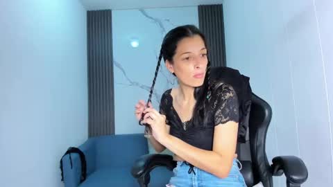 Lady Shauna online show from September 25, 2:40 am