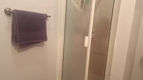 partycouple2night online show from February 11, 7:05 pm