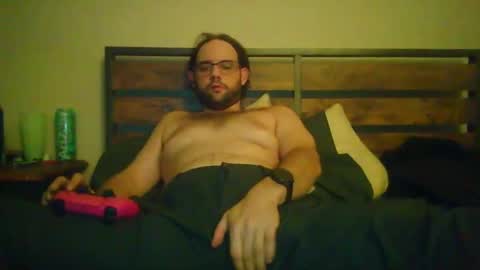 snowboarder9420 online show from November 1, 9:14 pm