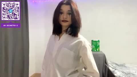 May online show from October 19, 12:21 pm