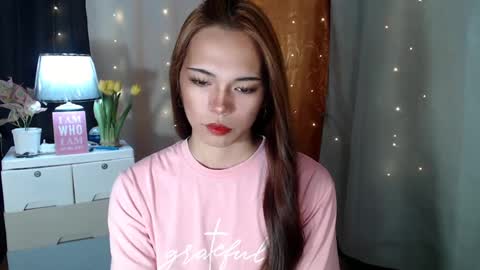 Snapshot of shawntel_cutiee chatting on January 20, 2:43 am shawniee 3 online show from January 20, 2:43 am