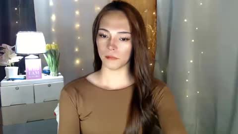 Snapshot of shawntel_cutiee chatting on December 5, 10:06 am shawniee 3 online show from December 5, 10:06 am