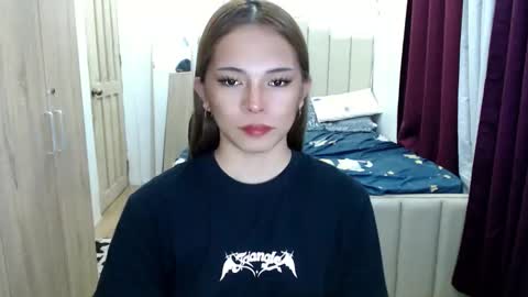 Snapshot of shawntel_cutiee chatting on September 12, 4:09 pm shawniee 3 online show from September 12, 4:09 pm