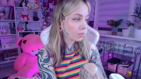 Katrin online show from November 27, 2:03 pm