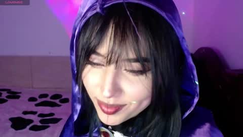 Shayla 3 online show from October 17, 9:41 pm