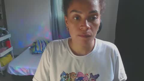 Snapshot of shayna_cute chatting on February 23, 7:07 pm Shayna online show from February 23, 7:07 pm
