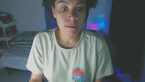 Snapshot of shayna_cute chatting on March 8, 10:00 am Shayna online show from March 8, 10:00 am