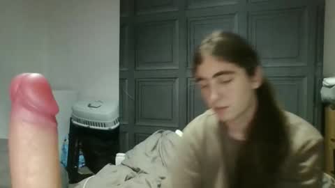 Shay Edging online show from December 19, 7:09 pm