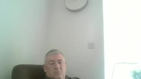 she52 online show from December 9, 8:44 am