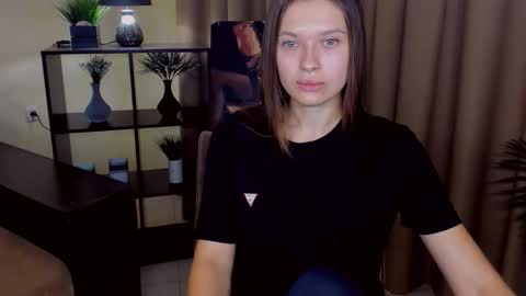 Alexis online show from October 14, 7:11 am